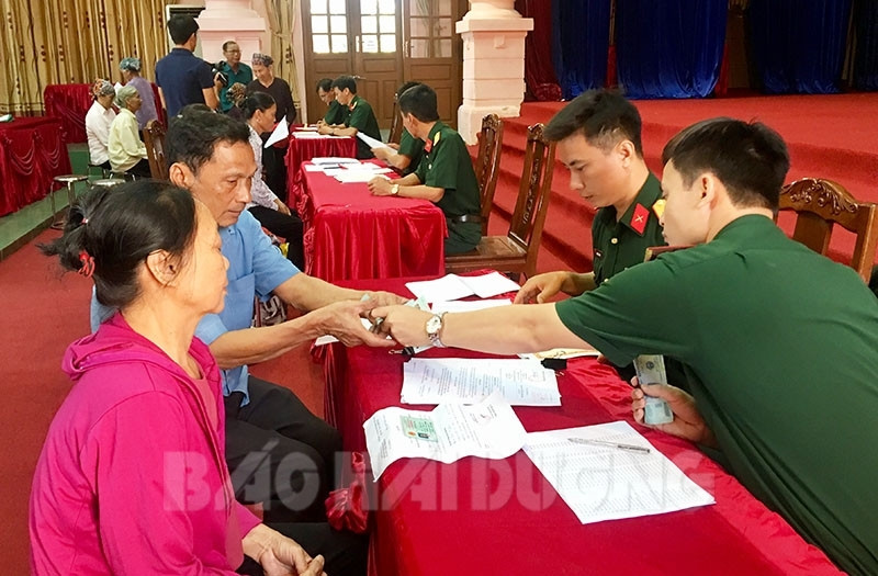Thêm 32 trường hợp ở Thanh Hà được hưởng trợ cấp theo Quyết định 49